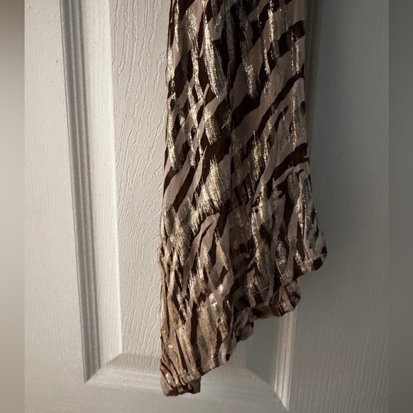 Nasty Gal Brown and Cream Patterned Top - Picture 2 of 4